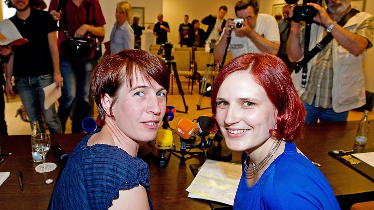 Gemeinsamer Auftritt in Hannover: Katja Kipping (l.) und Katharina Schwabedissen kandidieren "als Team".