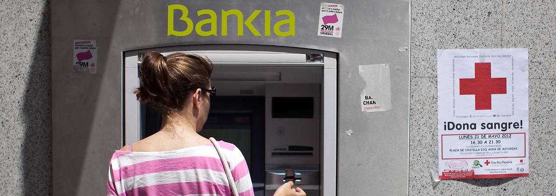 Für die Bankia- Kunden kommt Geld aus dem Geldautomat - für die Bank kommt es aus Madrid.