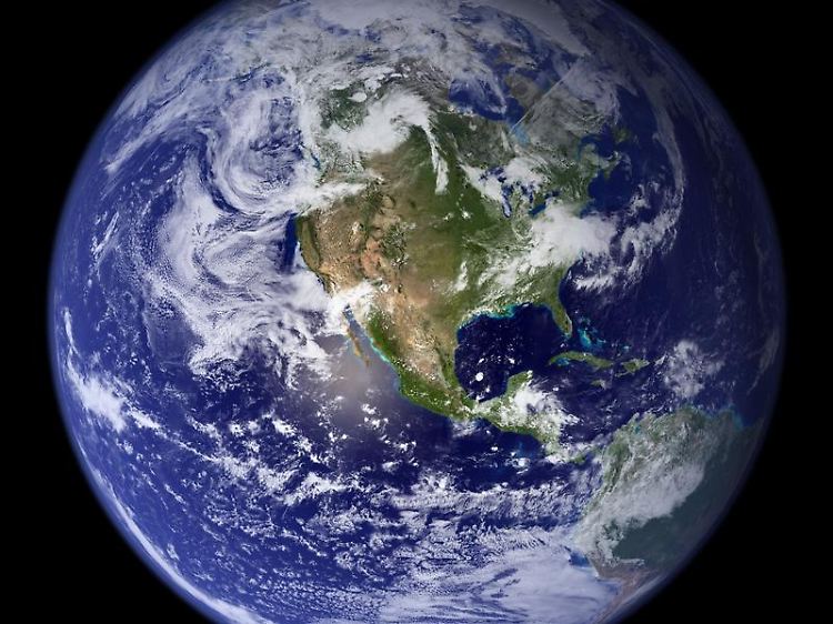Blick von außen: Die NASA-Aufnahme von 2006 zeigt die westliche Hemisphäre der Erdkugel.