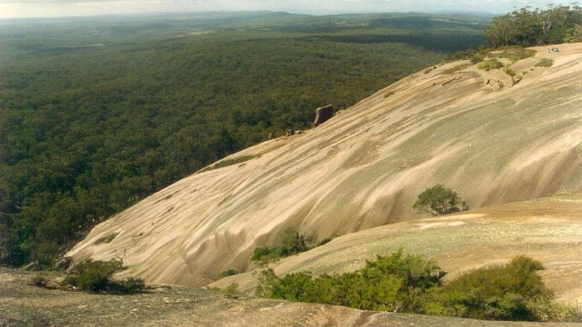 ... kann sich mit dem Bald Rock trösten: Blick von seiner Spitze.