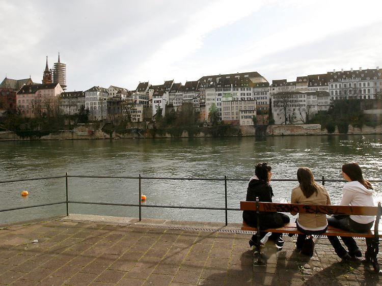 Ehrwürdige Stadt am Rhein: In Basel entscheidet ein internationales Gremium über die künftigen Anforderungen an Banken.