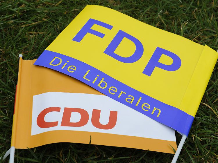 Rückendeckung von den schwarzen Freunden? Nein.