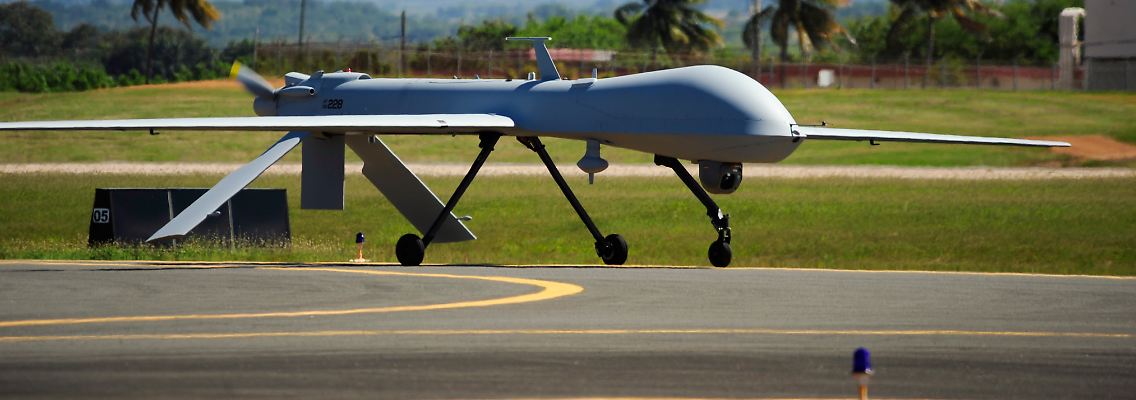 Drohnen wie diese vom Typ RQ-1 Predator werden auch in Pakistan und Afghanistan eingesetzt.