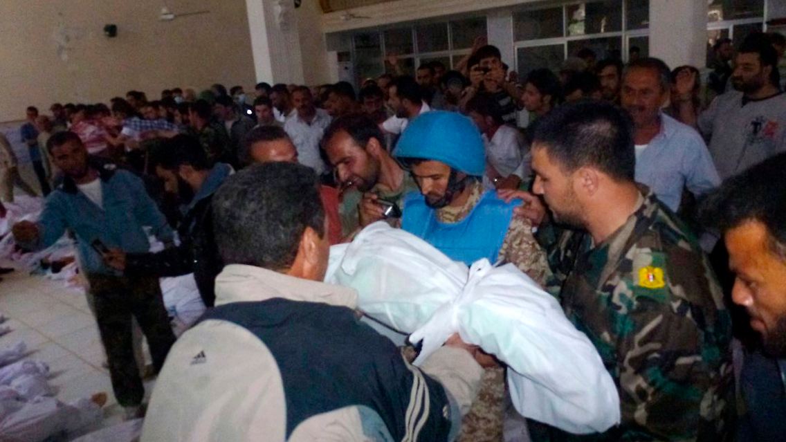 2012-05-28T040941Z_01_AMM13R_RTRMDNP_3_SYRIA-UN-BAN.JPG2411795865571149602.jpg