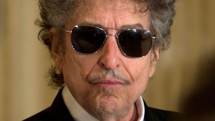 Bob Dylan hat noch was zu erzählen. Wir sind gespannt. 