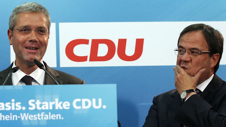 Der designierte NRW-Landesvorsitzende der CDU, Armin Laschet (rechts), ist mit dem Kurs seines Vorgängers nicht zufrieden.