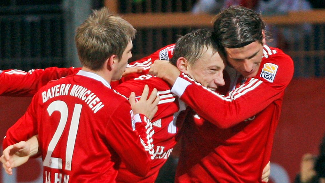 Welch' Freude: Philipp Lahm, Ivica Olic und Mario Gomez feiern in Bochum.