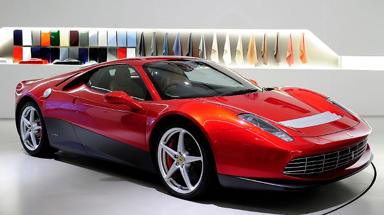 Der Ferrari SP 12 EC ist einen Einzelanfertigung für den Musiker.