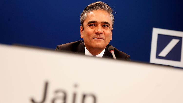 Die Deutschkenntnisse nehmen zu und Steuern werden auch hier gezahlt: Anshu Jain kommt bei der Deutschen Bank an.