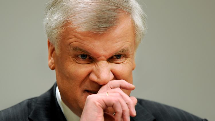 CSU-Chef Seehofer will es sich mit dem Hotelgewerbe nicht verderben.