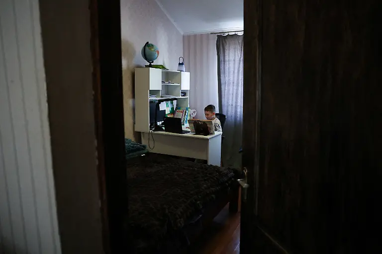 2025-07-10T135045Z-1572269105-MRPRC2KVDAGUYNS-RTRMADP-3-UKRAINE-CRISIS-CHILDREN-KALYNOVE