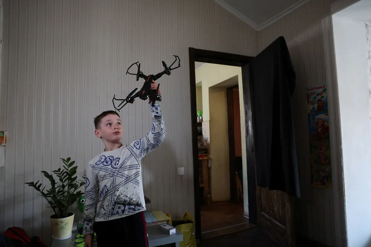 2025-07-10T135045Z-1572269105-MRPRC2LVDAU6KA5-RTRMADP-3-UKRAINE-CRISIS-CHILDREN-KALYNOVE