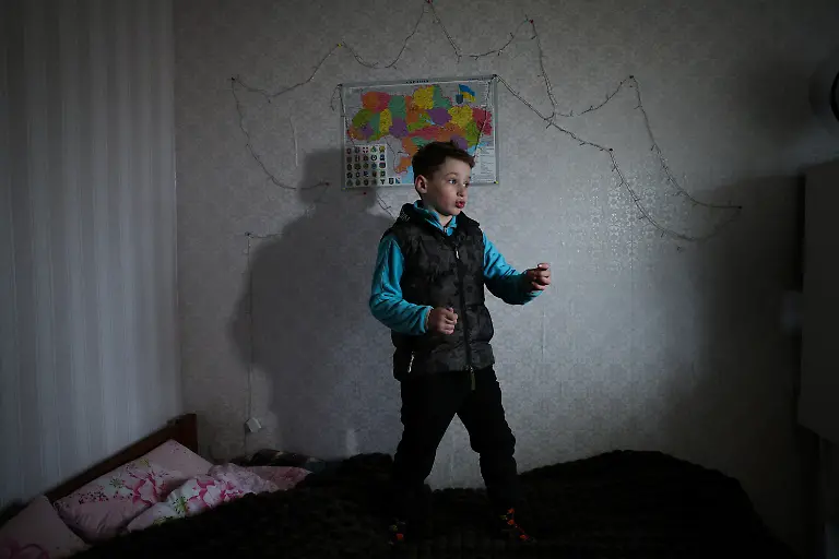 2025-07-10T135045Z-1572269105-MRPRC2AIDA46GOS-RTRMADP-3-UKRAINE-CRISIS-CHILDREN-KALYNOVE