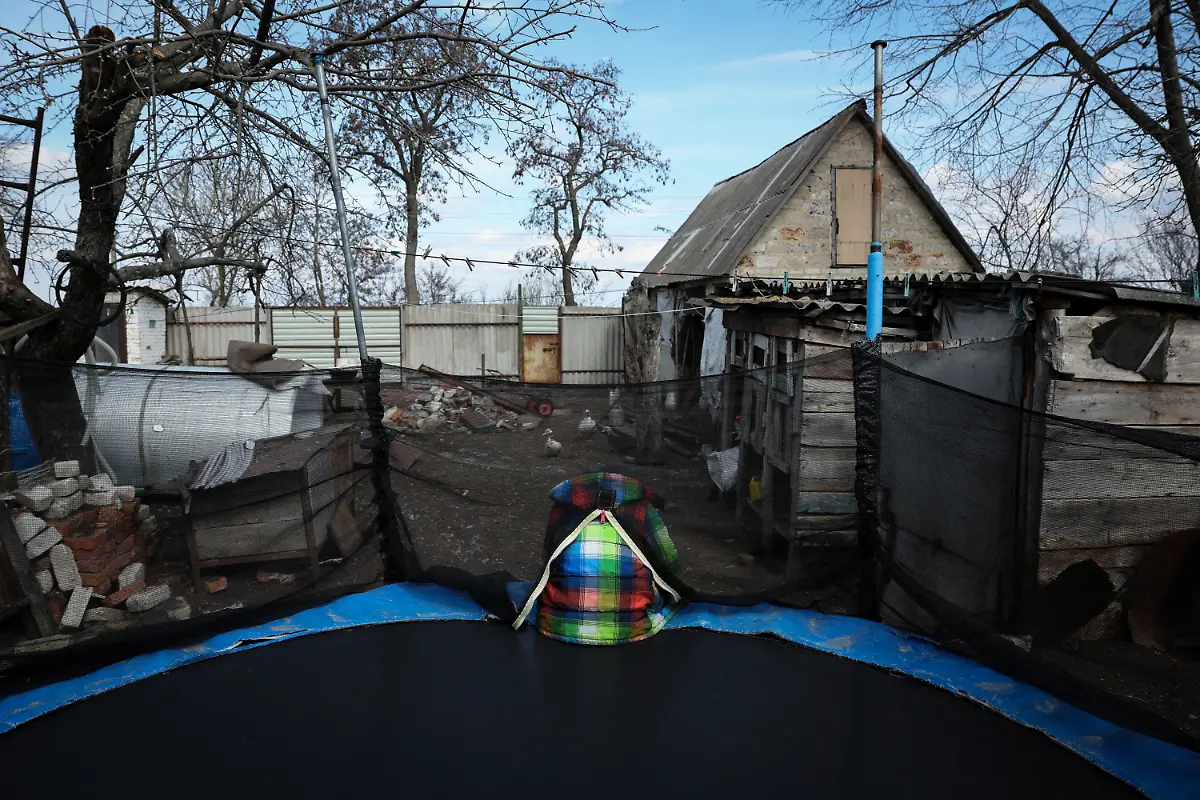 2025-07-10T135045Z-1572269105-MRPRC2MVDA1XWDE-RTRMADP-3-UKRAINE-CRISIS-CHILDREN-KALYNOVE