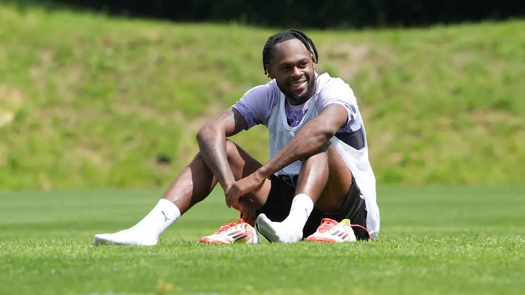 Ricky-Jade-Jones-fehlt-den-Kiezkickern-fuer-mehrere-Wochen