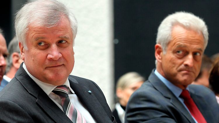 Die CSU ist längst nicht so homogen, wie Seehofer (l.) den Anschein erwecken will.
