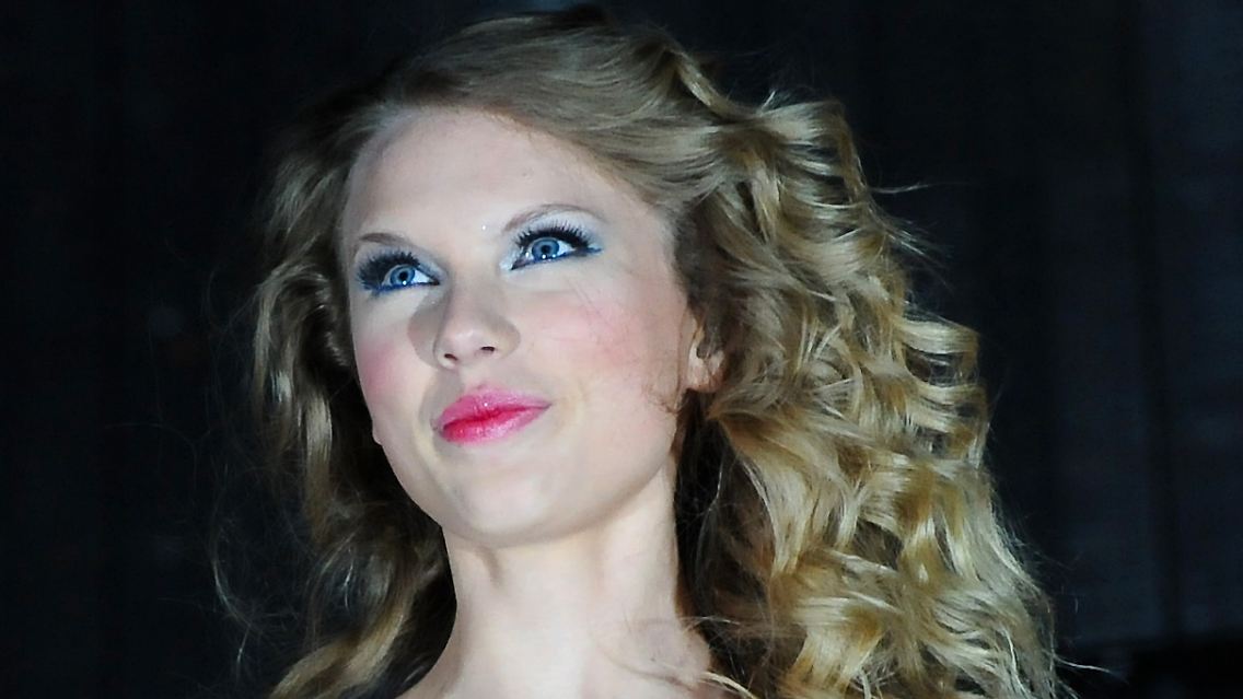 Sie ist jung, erfolgreich, schön - und gut.