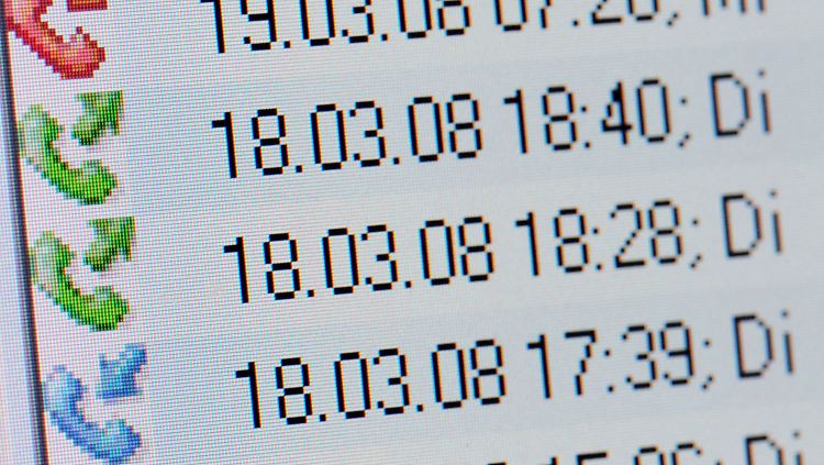 Das Gesetz schreibt vor, alle Verbindungsdaten zu speichern, jedoch nicht die Inhalte.