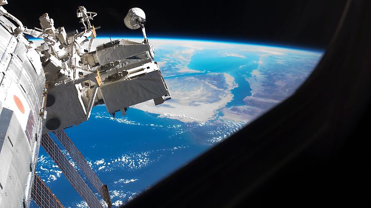 2013 sollen die Atomuhren an der ISS angebracht werden.