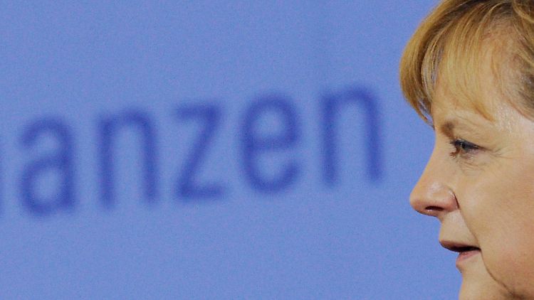 Merkel weiß, dass sie der Opposition etwas anbieten muss.