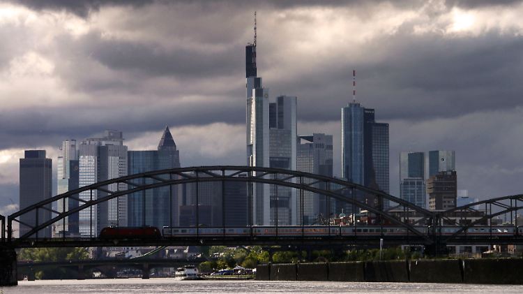 Entwicklung im Zeitraffer: Die Schuldenkrise verändert Europa schneller als geplant.