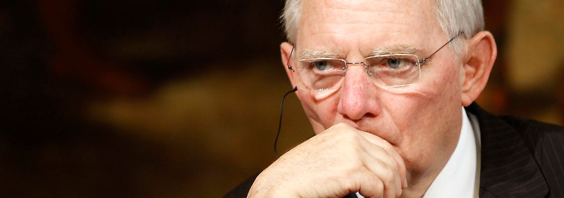 "Sparen und Wachstum sind kein Widerspruch", sagt Wolfgang Schäuble.