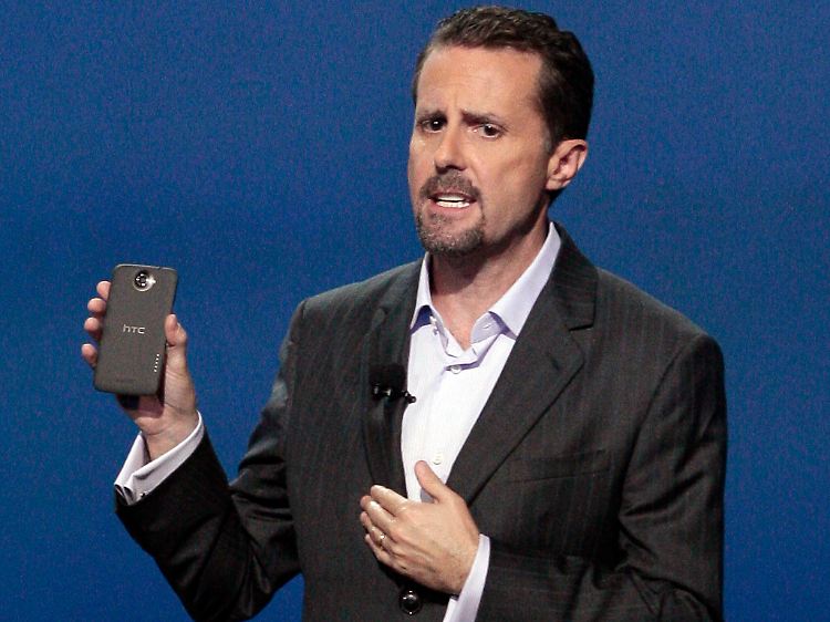 Sonys Europa-Chef Andrew House gab in Los Angeles die Kooperation mit HTC bekannt.
