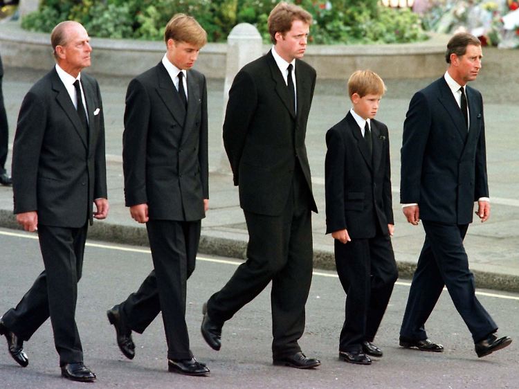 Trauer um die bei einem Autounfall tödlich verunglückte Prinzessin Diana.