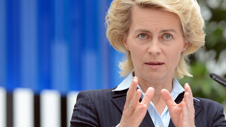 "Passgenau qualifizieren", will Arbeitsministerin von der Leyen die ehemaligen Schlecker-Mitarbeiter.