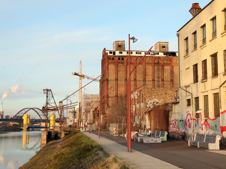 Kreativer Mittelpunkt der Stadt: Viel Geld investiert Mannheim derzeit in sein ehemaliges Hafenviertel rund um den Jungbusch.