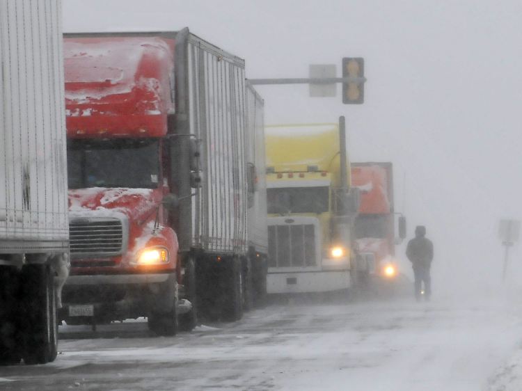 Der Wintereinbruch auf der Nordhalbkugel treibt die Rohstoffpreise: Die wichtigsten Verbraucherländer liegen nördlich des Äquators.
