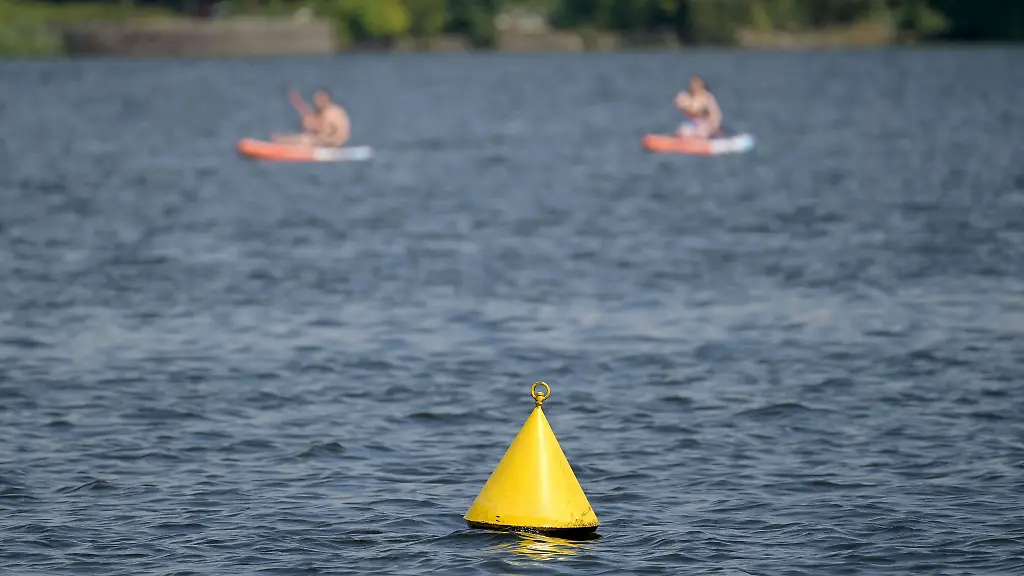 Aus-Potsdamer-Fluessen-und-Seen-darf-kein-Wasser-zum-Giessen-abgepumpt-werden