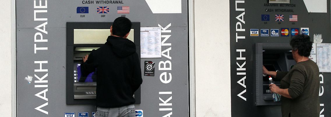 Zyperns Banken sitzen auf griechischen Staatsanleihen.