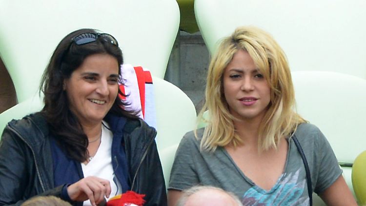 Shakira drückt die Daumen für ihren Piqué. 