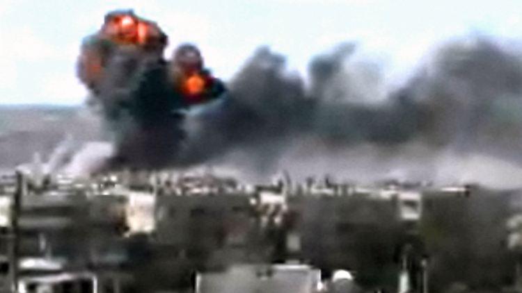 Das Bild soll Explosionen in Homs während Angriffen der Regierungstruppen zeigen.