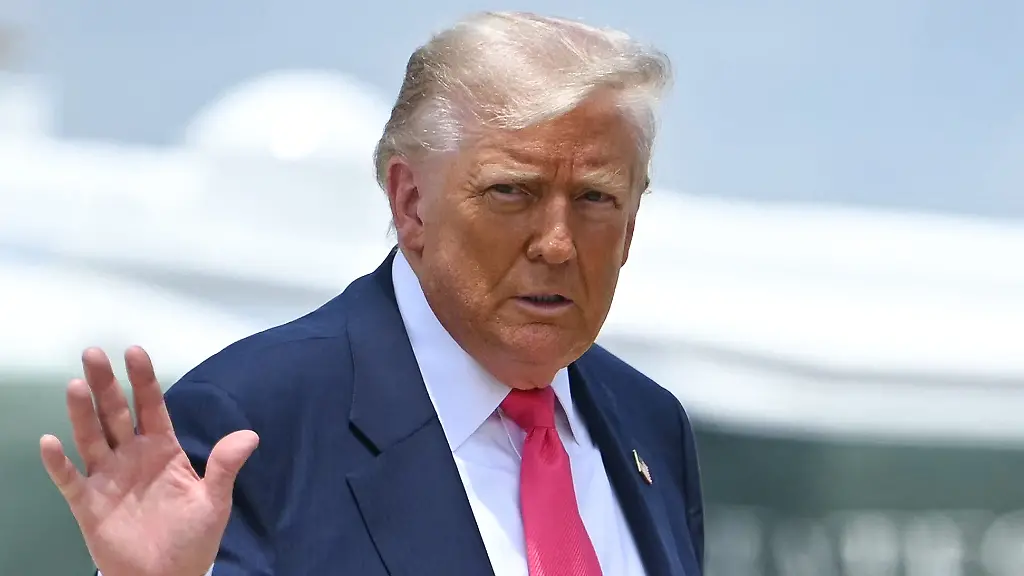 AFP-20250715-66UV7AA-v2-HighRes-UsPoliticsTrump