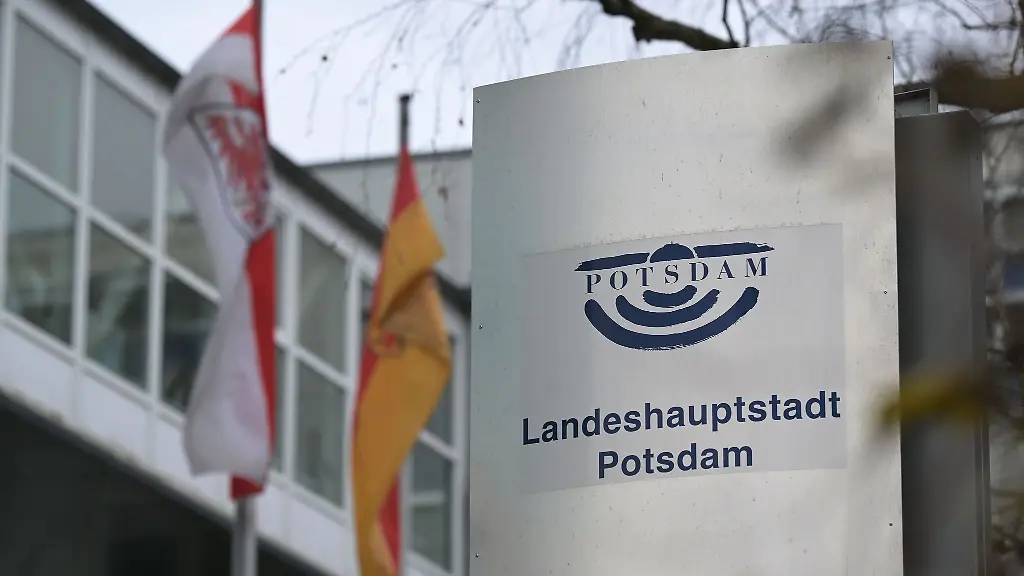 Stadtoberhaupt-in-Potsdam-gesucht-Am-21-September-steht-die-Wahl-eines-neuen-Oberbuergermeisters-an