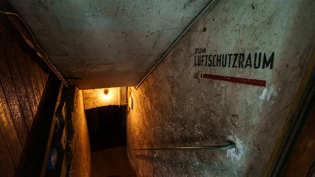 Bunker-zeugen-oft-noch-vom-Zweiten-Weltkrieg-Heute-gibt-es-solche-Anlagen-in-Bayern-quasi-nicht-mehr