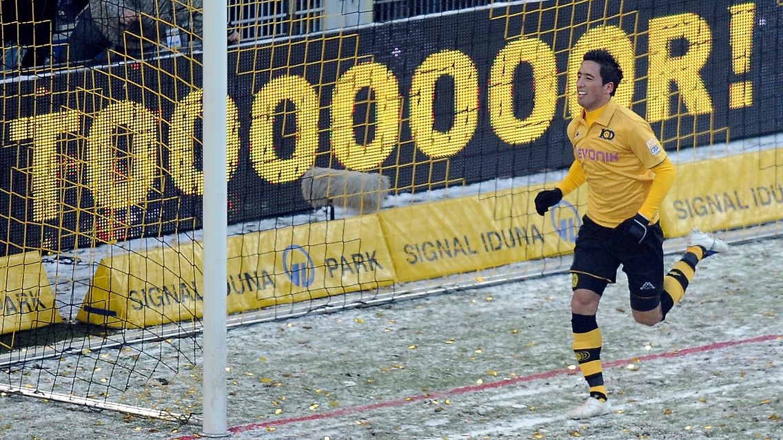 BVB-Stürmer Lucas Barrios schob sich mit Saisontor Nr. 9 auf Platz zwei der Torjägerliste.