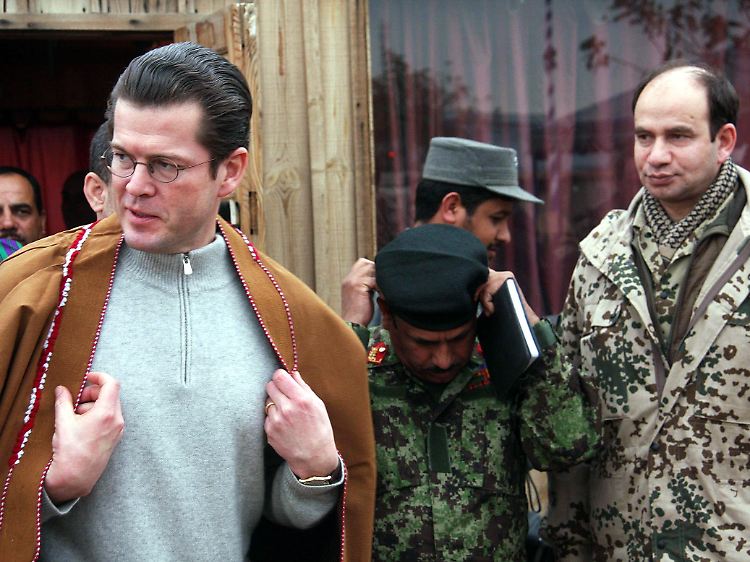 Guttenberg definiert den gemäßigten Taliban.