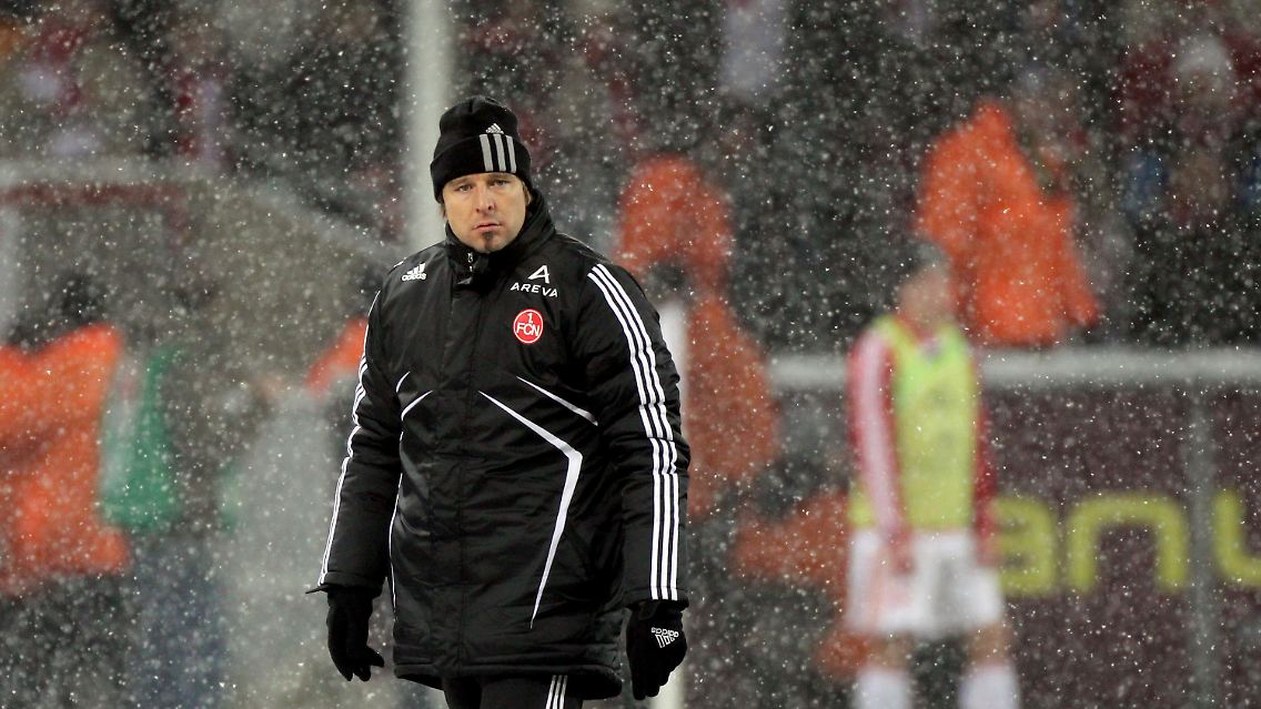 "Club"-Coach Michael Oenning steht vor dem Rauswurf.