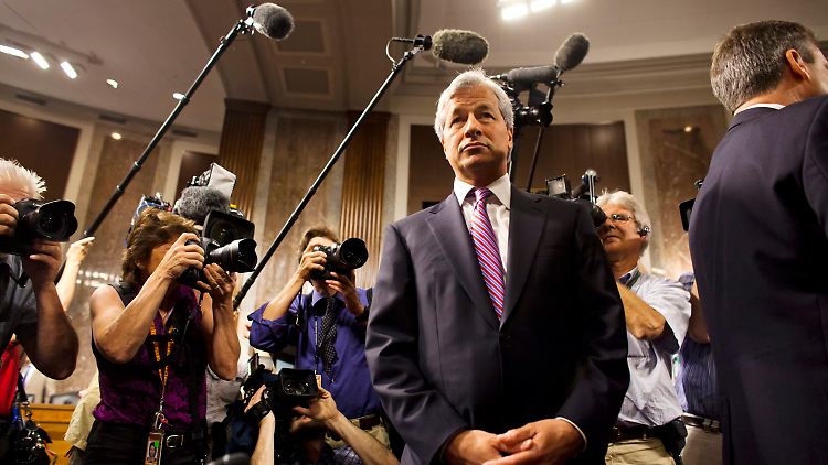 Schwerer Gang für Jamie Dimon.