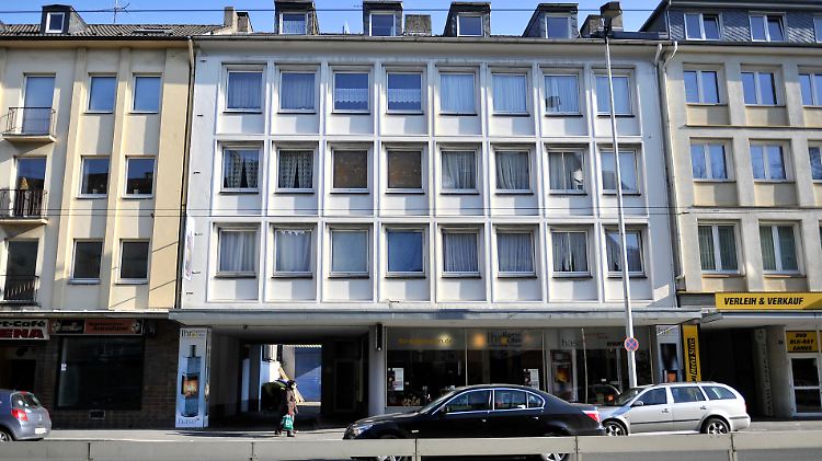 Unscheinbar: Im Hinterhof dieses Gebäudes befindet sich die Millatu-Ibrahim-Moschee in Solingen.