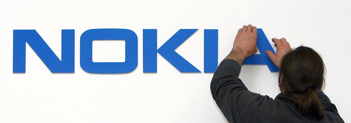 Kündigungen gehen erst einmal richtig ins Geld: Nokia beziffert den Umbauaufwand auf eine Milliarde Euro.