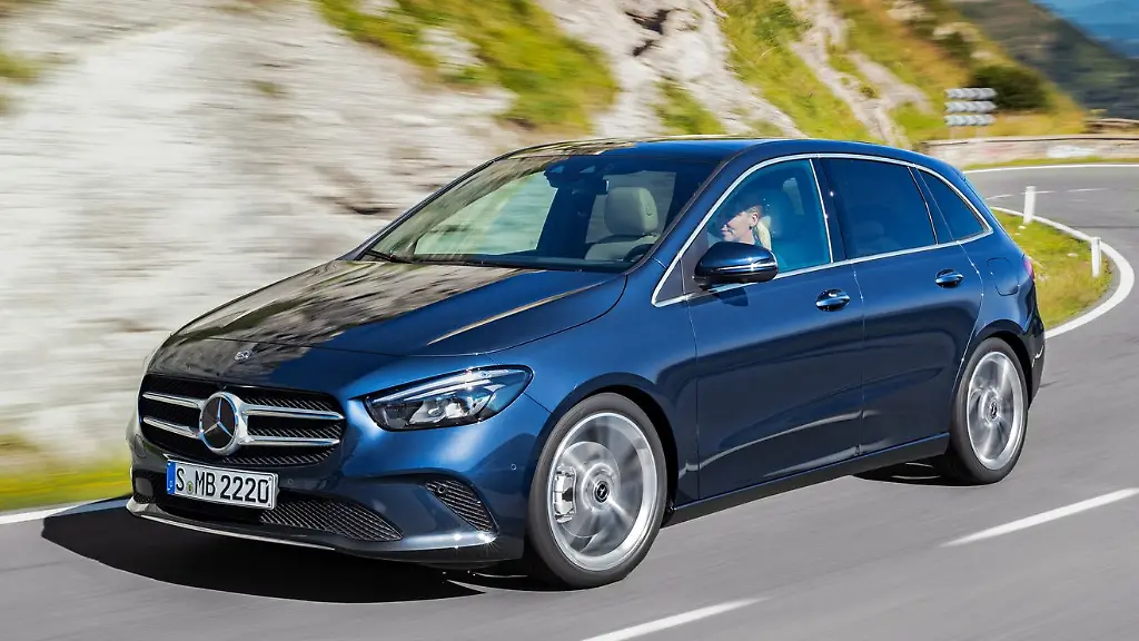 Die-B-Klasse-Auflagen-Nummer-zwei-und-drei-Bild-bereiten-kaum-Sorgen-bei-der-Hauptuntersuchung