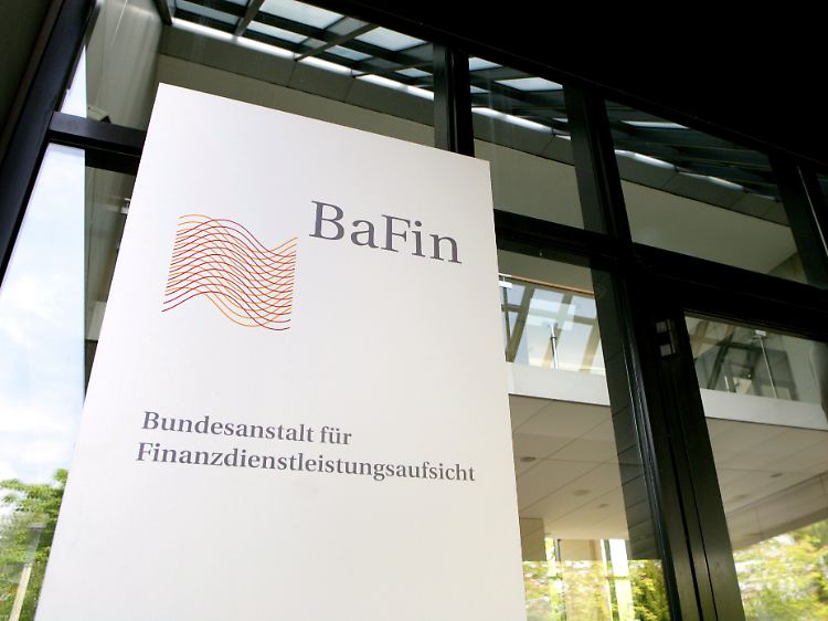 Riesenaufgabe für eine vergleichsweise kleine Behörde: Die Frauen und Männer der Bafin sollen die Finanzbranche in Zaum halten.