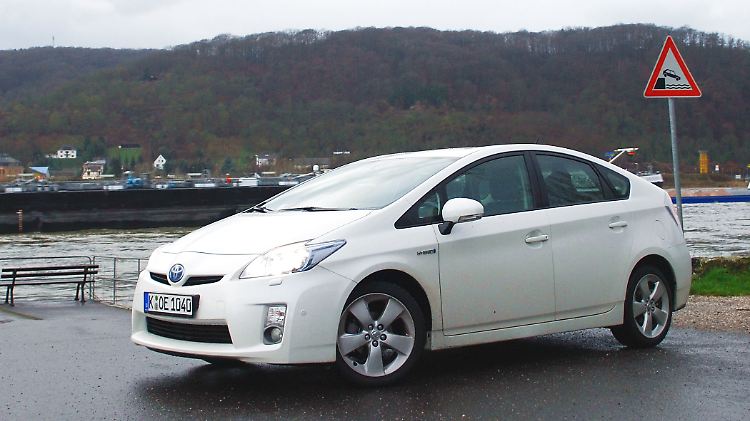 Renate Künast mochte ihn, Umweltschützer lieben ihn: Der Prius ist in Sachen Image der Gewinner der Klimadebatte.