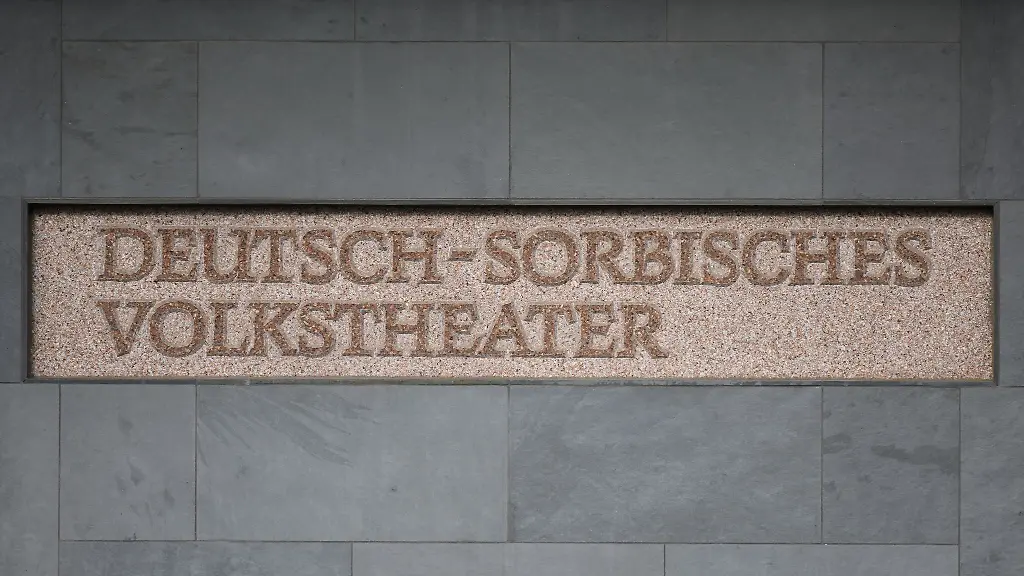 Das-Deutsch-Sorbische-Volkstheater-blickt-auf-eine-aussergewoehnlich-vielfaeltige-Spielzeit-zurueck