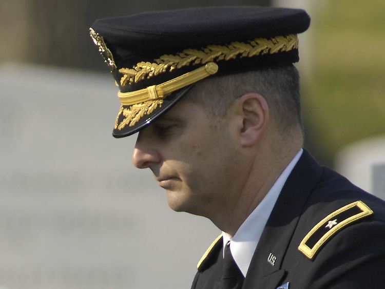 Generalmajor Anthony Cucolo erwartet nicht, "dass jemand, der nicht im Militär gedient hat, völlig versteht, was ich zu erklären versuche".