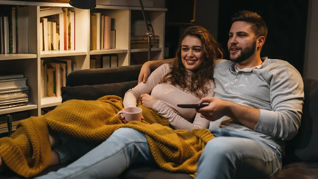 Bei-diesen-fuenf-neuen-Buch-Verfilmungen-lohnt-sich-der-Griff-zum-Buch-bevor-es-zu-spaet-fuer-Spoiler-ist